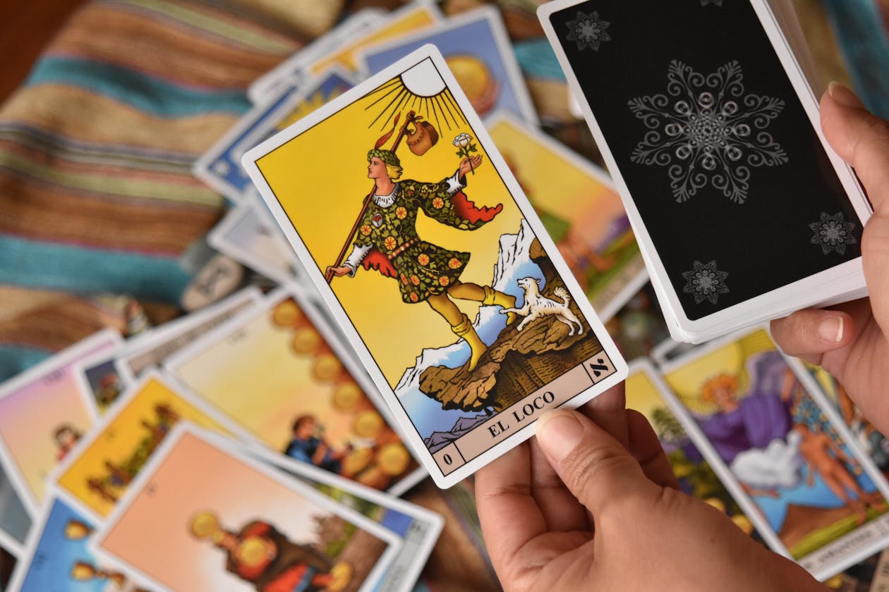 Pareidolia and Tarot: Why Your Brain Sees Meaning in Every Card
